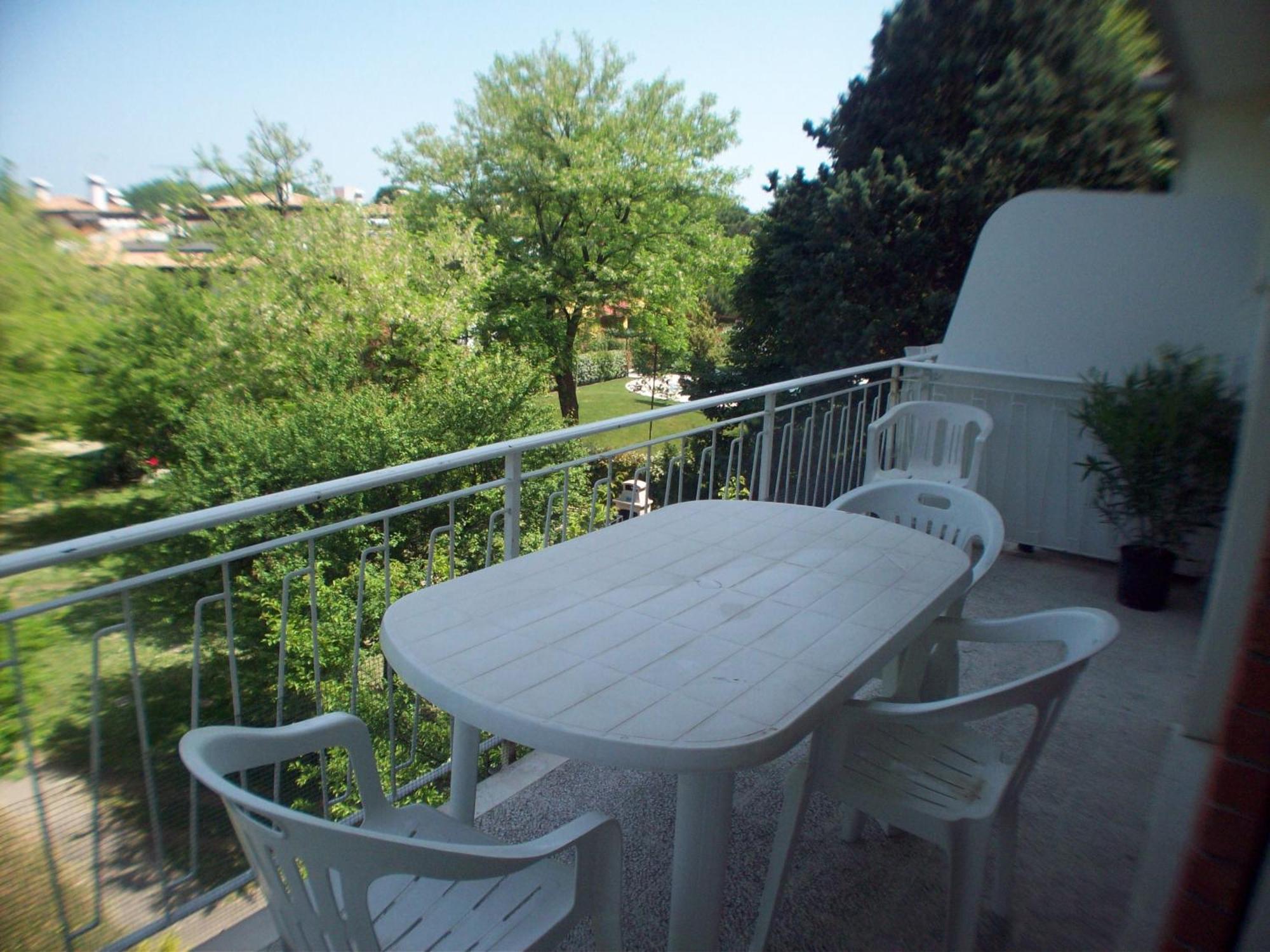 Casa Marialuigia - Appartamenti Solo Per Famiglie Lido di Jesolo Eksteriør bilde